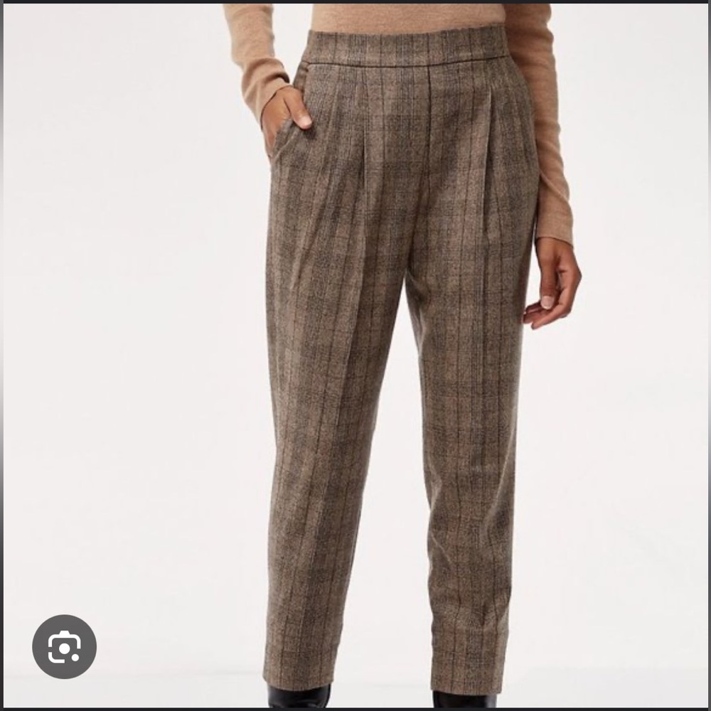 Aritzia Babaton Cohen Pant in Tan Glen Check